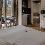 Tulip & Hotel 3*