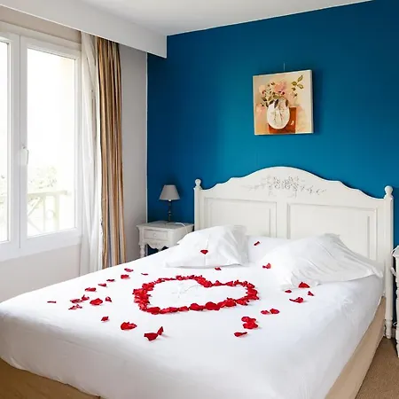 Tulip Hotel 3*